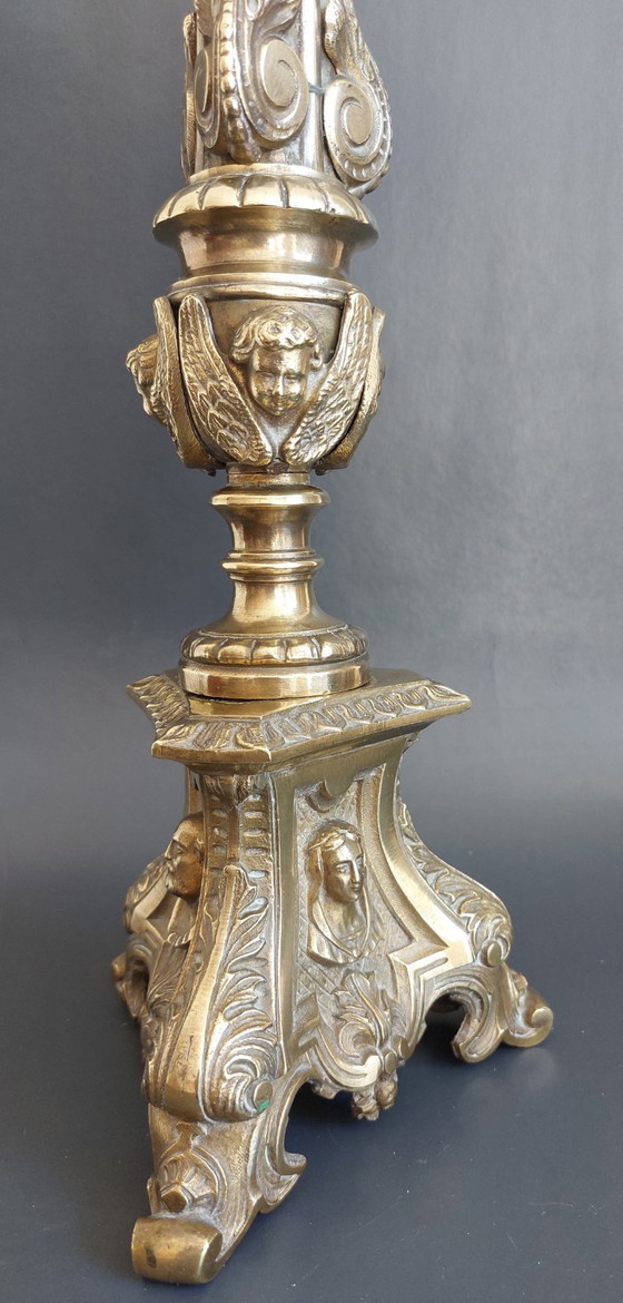 Image 1 of Candelabro da cappella in bronzo del XIX secolo
