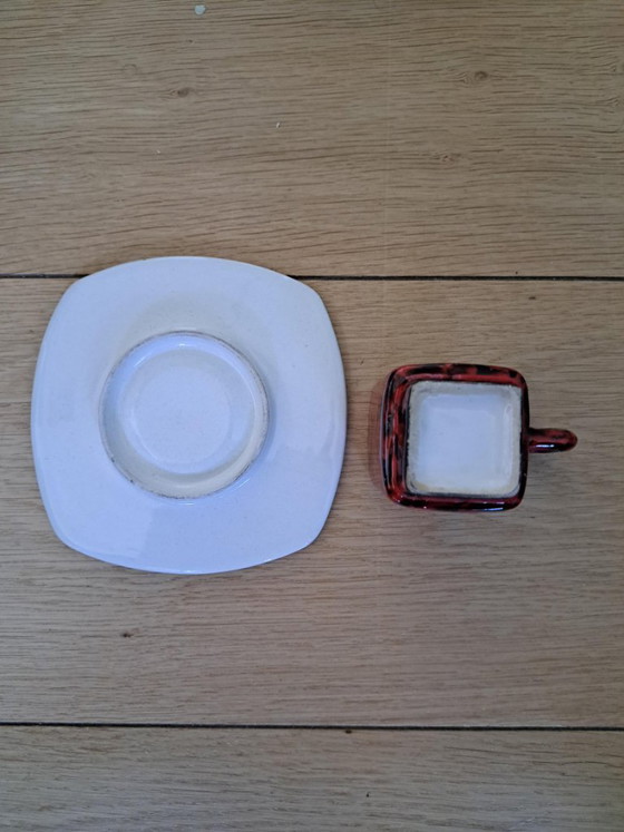 Image 1 of set of 4 vintage Cemas espresso cups with saucers
