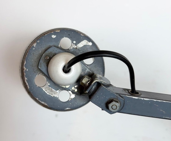 Image 1 of Industriële grijze verstelbare wandlamp van Memlite, jaren 60