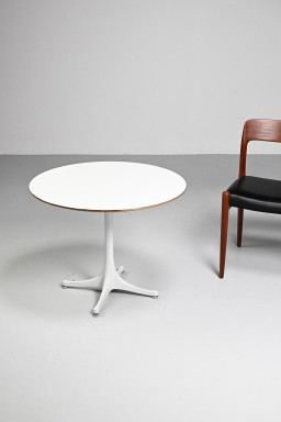 Nelson model 5452 voor Herman Miller