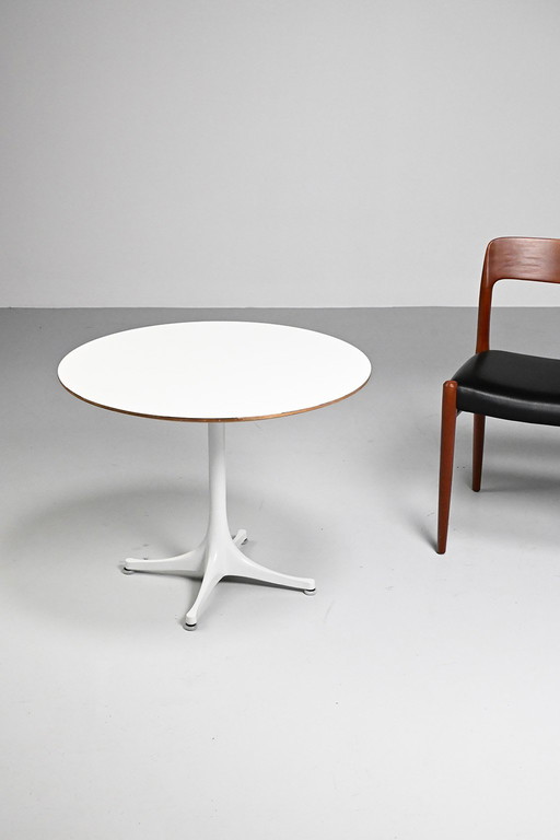 Nelson model 5452 voor Herman Miller