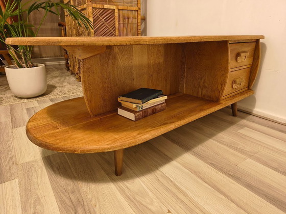 Image 1 of Couchtisch/Fernsehtisch aus massiver Eiche, 1960er Jahre