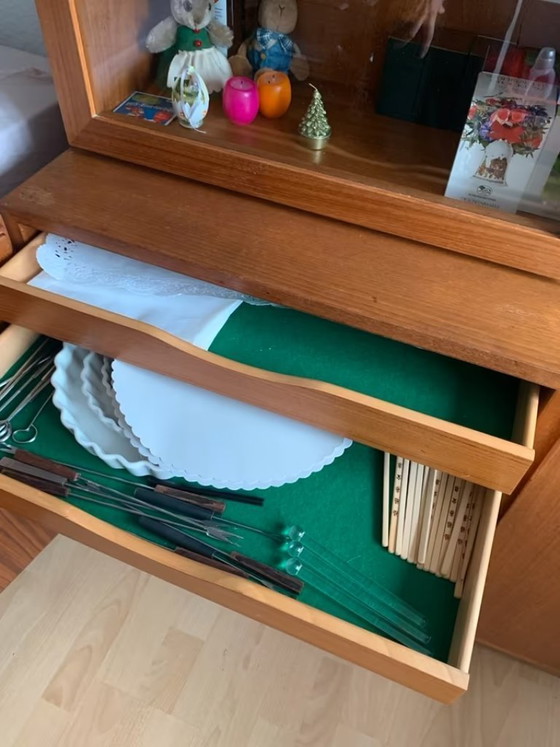 Image 1 of Deense klassieke vintage vitrinekast van Omann Jun, jaren 70, teakhout