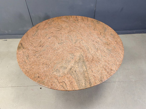 Image 1 of Table de salle à manger ronde vintage en granit, 1970