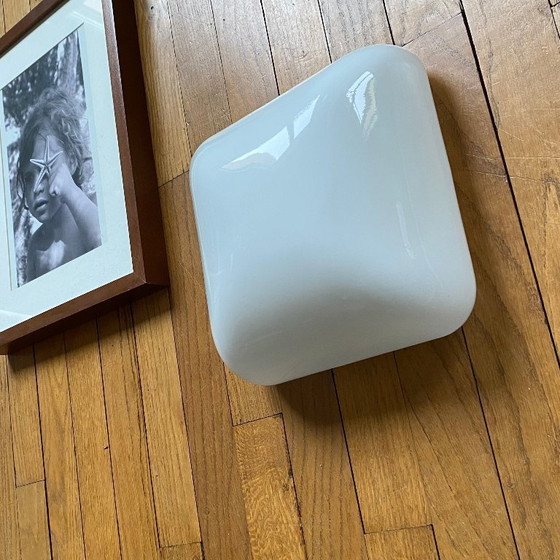 Image 1 of Lampada da parete/soffitto quadrata in vetro opalino bianco, lampadario vintage anni '60-'70, 25 cm