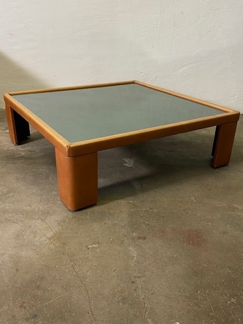 Poltrona Frau Luigi Massoni Mesa de centro Cuero Coñac Cristal Años 70