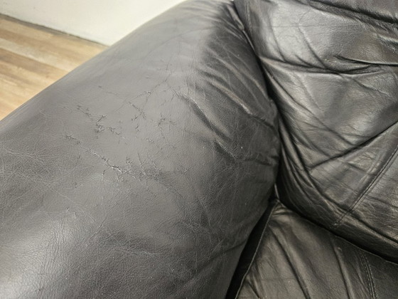 1970s Black Leather Club Chairs – Armchairs (photo 12 of 17)