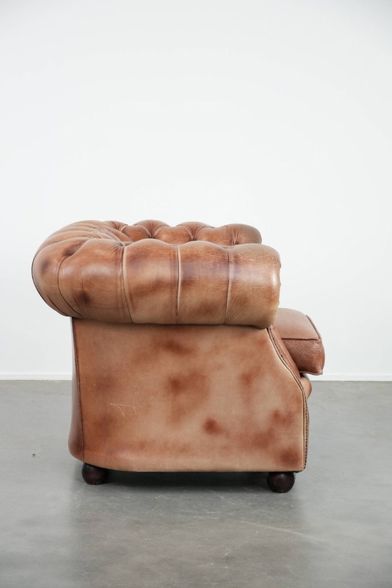 Image 1 of English-style Chesterfield armchair