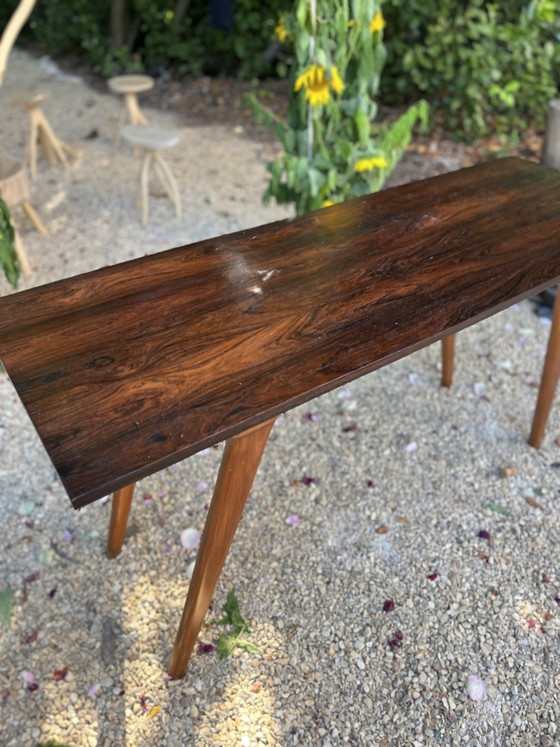 Image 1 of G. Scapinelli. Braziliaanse console van caviuna en palissanderhout.