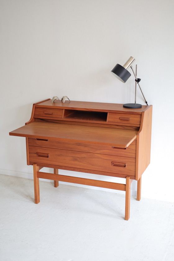 Image 1 of Secretaire, Arne Wahl Iversen Vinde Møbelfabrik jaren 60