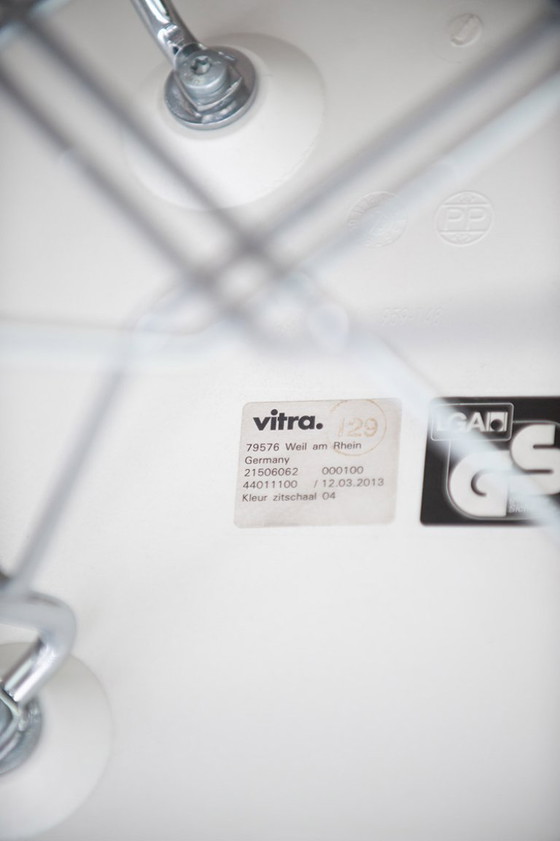 Image 1 of Vitra Eames Plastic Armchair Dar Club Chair