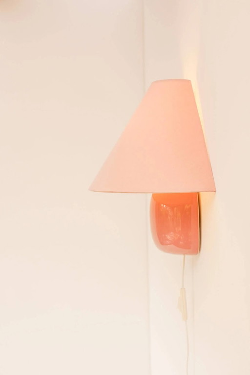 Vintage IKEA 80s sconce. A wall mounted lamp classic semi-round in pink – wandlampen, Metal (photo 2 of 17)