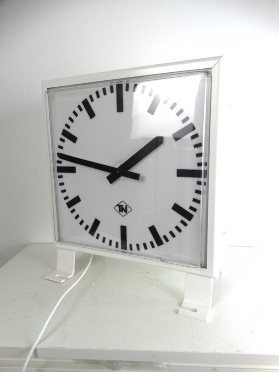 Image 1 of Double-sided station clock from TN