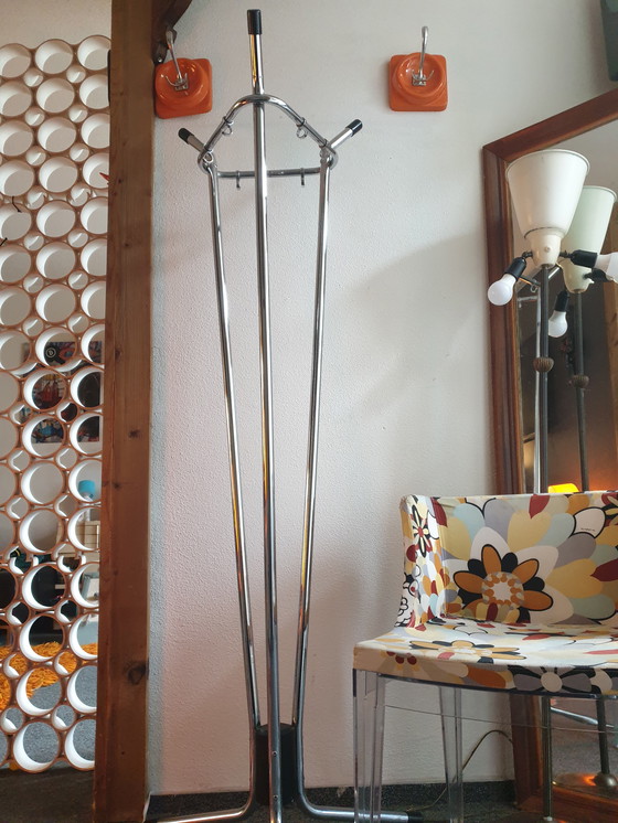 Image 1 of Appendiabiti Bauhaus anni '50/'60