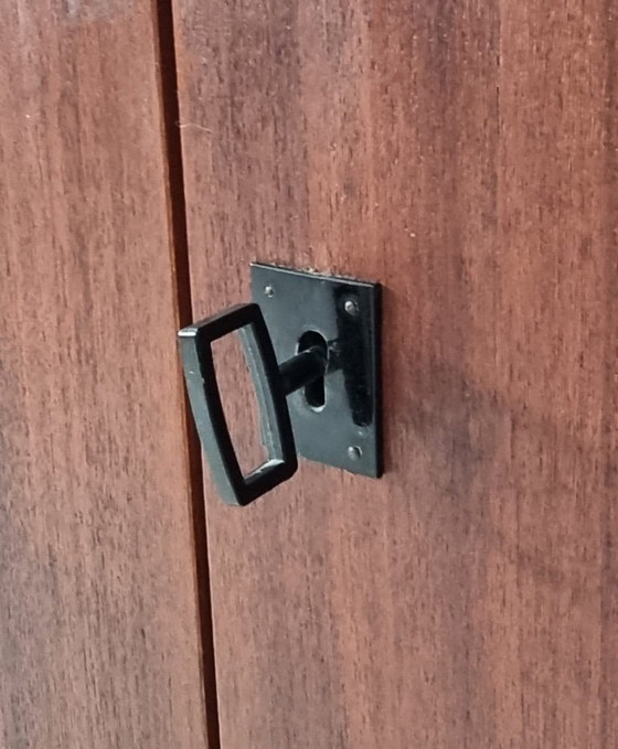 Image 1 of guardarropa de mediados de siglo