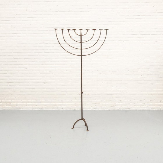 Image 1 of Candeliere da terra brutalista in ferro battuto