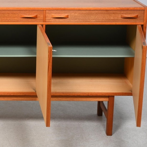 Image 1 of Vintage Scandinavisch teakhouten dressoir - Ulferts Tibro - jaren 60