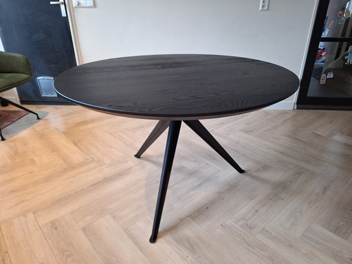 Mesa de comedor redonda de roble negro 120 cm Grayson