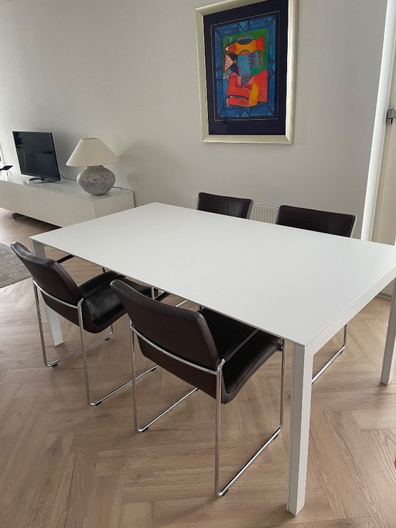 Image 1 of Mesa Leolux con 4 sillas Leolux