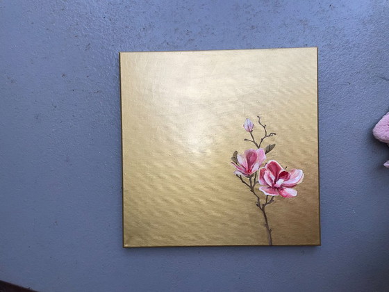 Image 1 of Magnolia om gold