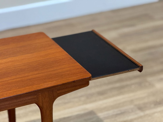 Image 1 of Extending Coffee Table (by McIntosh)