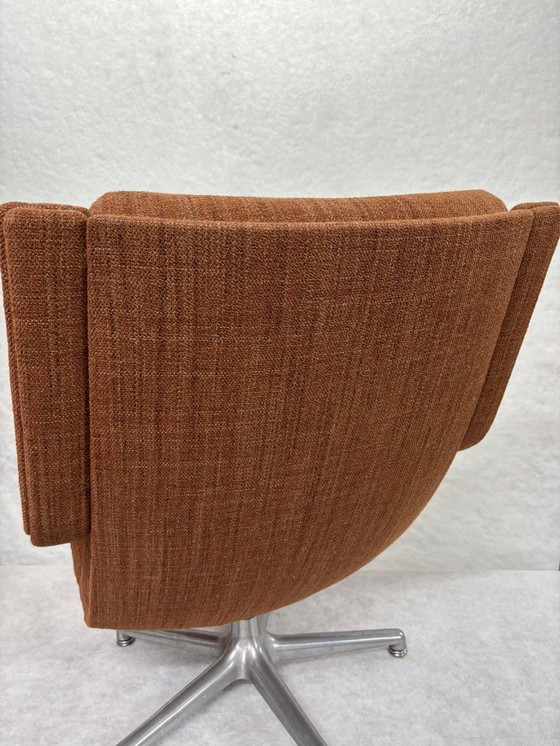 Image 1 of Artifort F140 – Rivestito in De Ploeg Paz 22 | Lusso morbido e carattere caldo