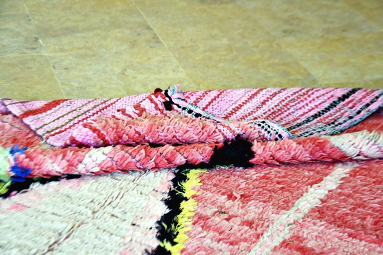 Image 1 of Roze vintage Marokkaans Boujaad vloerkleed 266 x 150 cm