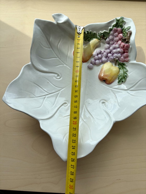 Grote vintage Italiaanse majolica fruitschaal – Druivenblad met reliëf fruit (30 cm) – Schalen, Ceramic (photo 6 of 7)
