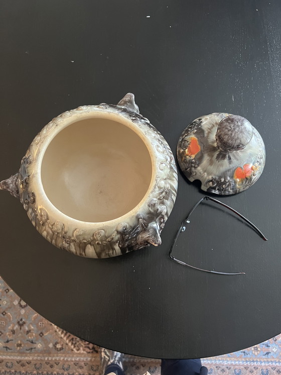 Image 1 of Fette Lava-Terrine