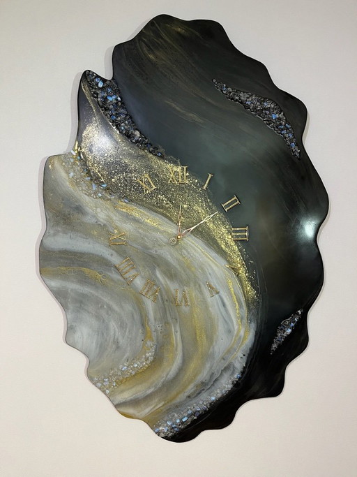 Exclusive Epoxy Resin Wall Clock