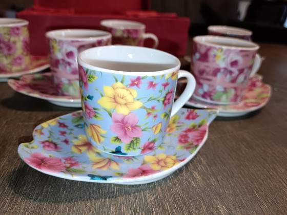 Image 1 of Set van 6 kopjes met schotels