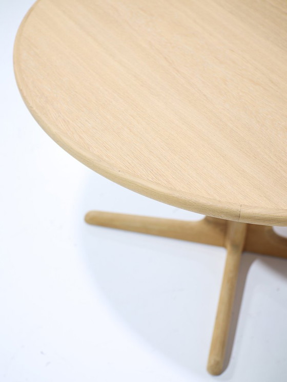 Image 1 of Extendable round dining table oak Skovby Danish vintage