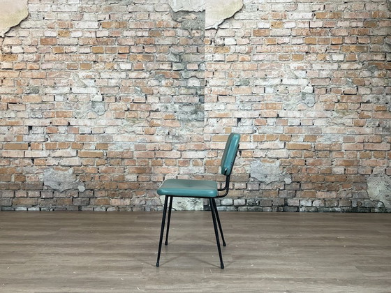 Satelliet Gerlin - Groen Gecapitonneerd - Set van 4 | Skai, Eetkamerstoelen, Metaal, Zwart (foto 4 van 8)