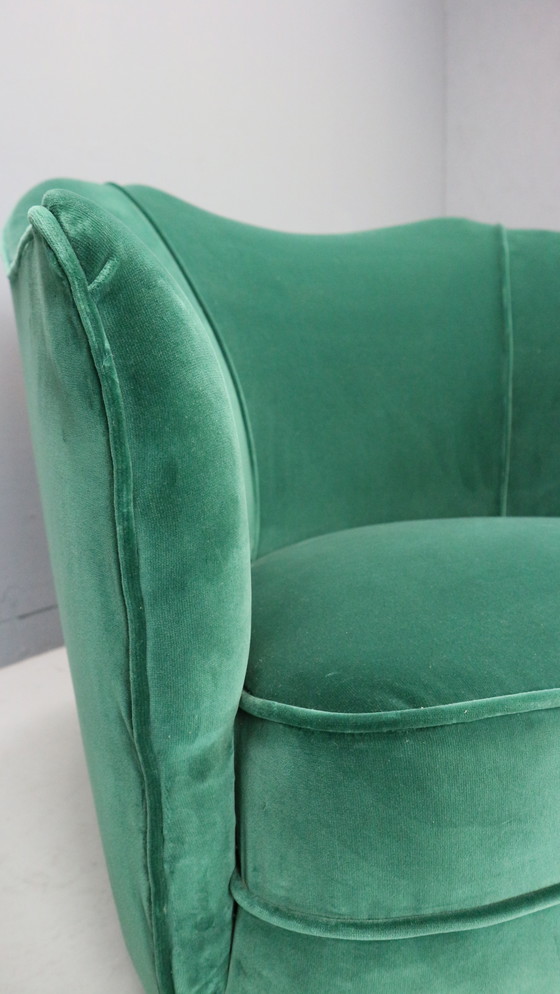 Image 1 of Pair of velvet armchairs in the style of Gio Ponti, Italy 1940s