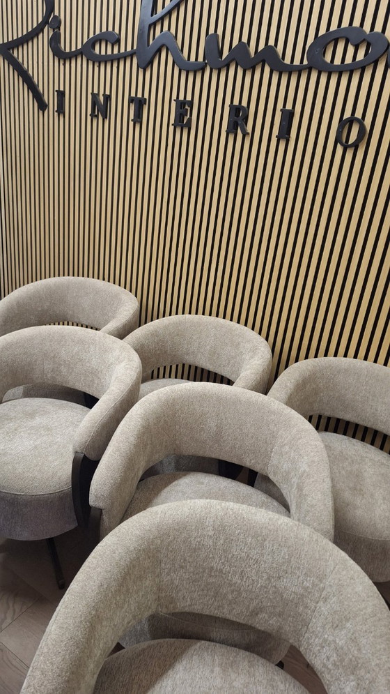 Set di 6 poltrone girevoli modello Pollux di Richmond Interiors – Sedie da pranzo, Textile, Wood (photo 11 of 11)