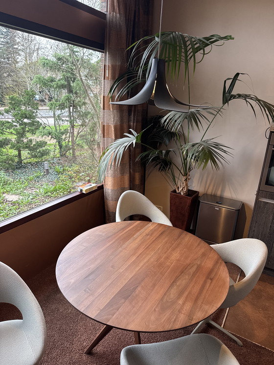 Image 1 of Very nice dining table Lakri, European walnut natural oil.