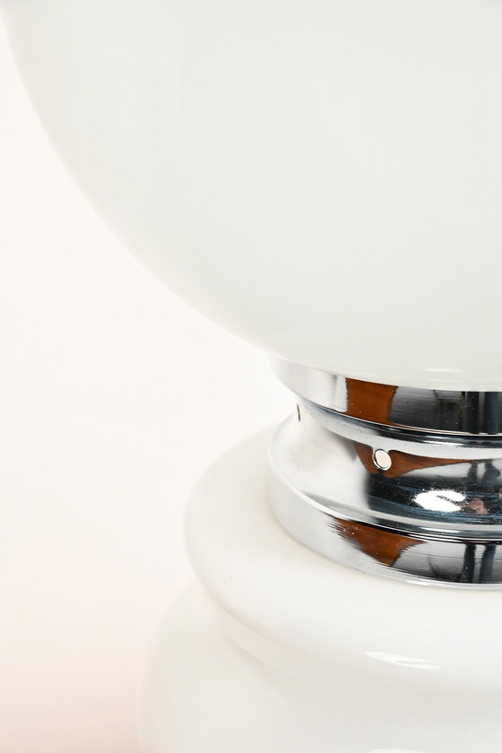 Image 1 of Lampe de table en verre italien