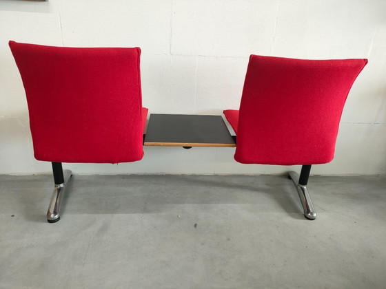 Image 1 of Banc de salle d'attente vintage unique avec revêtement rouge