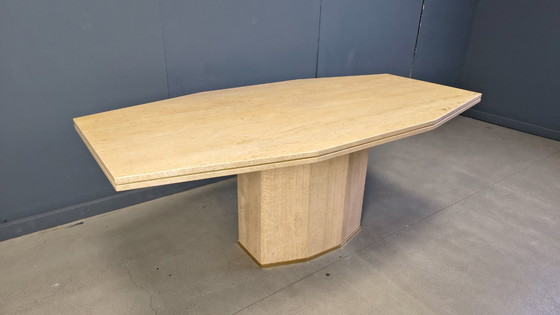 Image 1 of Table de salle à manger vintage en travertin et laiton