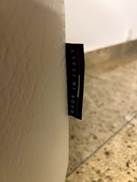 Image 1 of Château d’Ax ATLANTIC (cremefarbenes Leder)