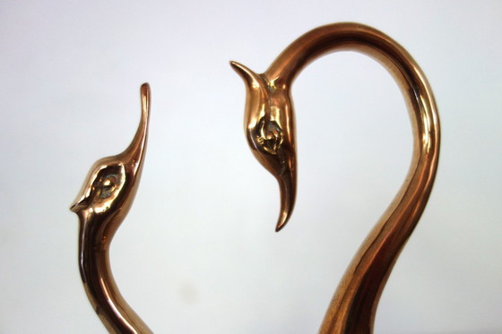 Image 1 of Coppia di cigni scultorei in ottone degli anni '70