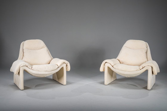 Image 1 of  Chaises et ottomans P60 par Vittorio Introini pour Saporiti, 1960, ensemble de 4