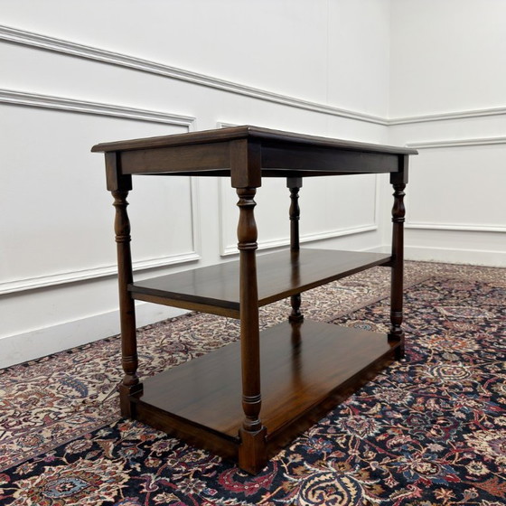 Table d'appoint anglaise classique avec plateau en cuir marron – Tables d'appoint, Bois (photo 3 of 9)