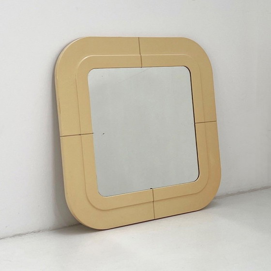 Image 1 of Cremefarbener Space-Age-Spiegel von Anna Castelli für Kartell, 1970er Jahre