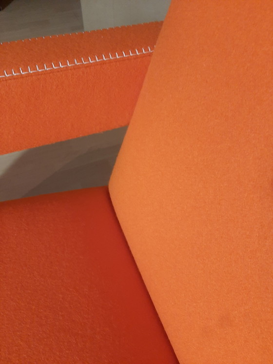 Image 1 of Cassina Utrecht 637 Nuovo mai usato in panno di lana Ruggine arancione (Serie 13L) Punto cavallo