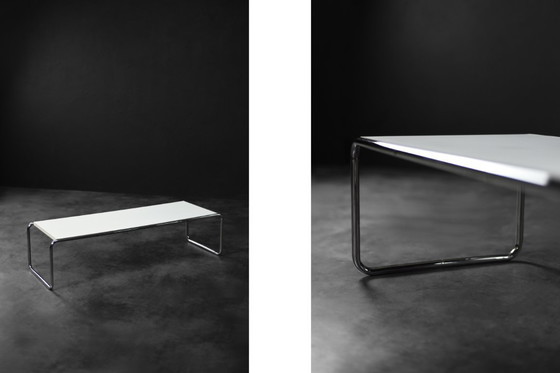 Image 1 of Niedriger Couchtisch der italienischen Mid Century Moderne Laccio Kiga von Marcel Breuer für Gavina, 1960er Jahre