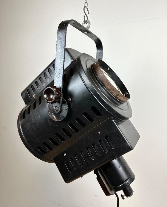 Image 1 of Pleins feux sur le théâtre noir vintage, années 1960