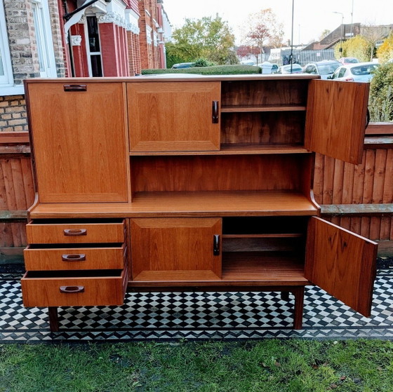 Buffet bas Mid-Century par E.Gomme pour G-Plan, 1962 – Mid Century Modern (photo 3 of 8)