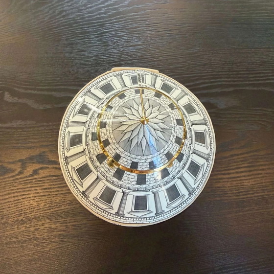 Louis Vuitton Fornasetti Cannes Architekturvase – Andere Taschen, Leinwand (photo 18 of 33)