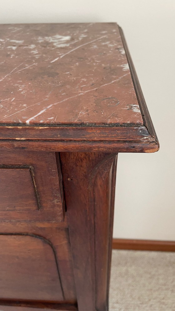 Image 1 of Comodino antico in legno e marmo